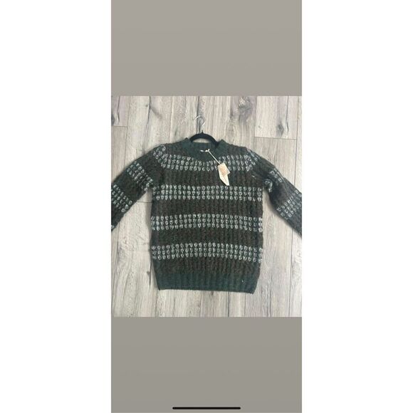 Sweater  - Picture 2 of 2